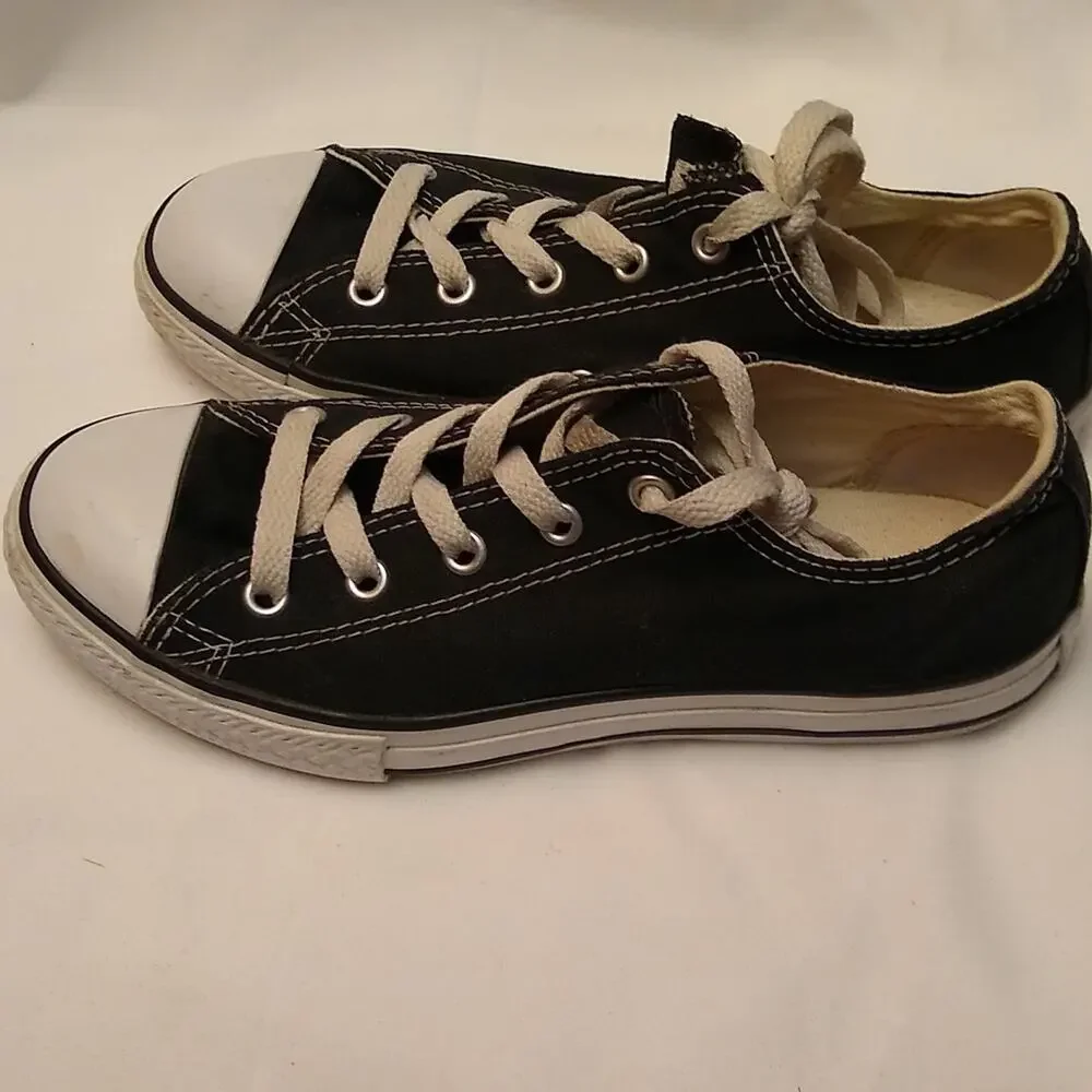 Converse Girl's Size 3 All-star Black.  Activewear, Athleisure